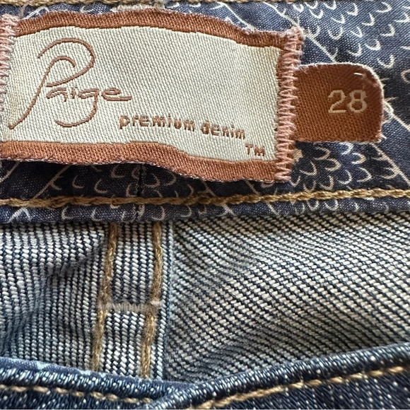 Women’s Paige Denim Bermuda Shorts Size 28 - Picture 4 of 4